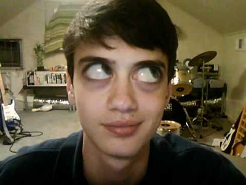 Big eyes!