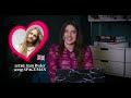 Capture de la vidéo Mae Muller Answers Your Eurovision Questions