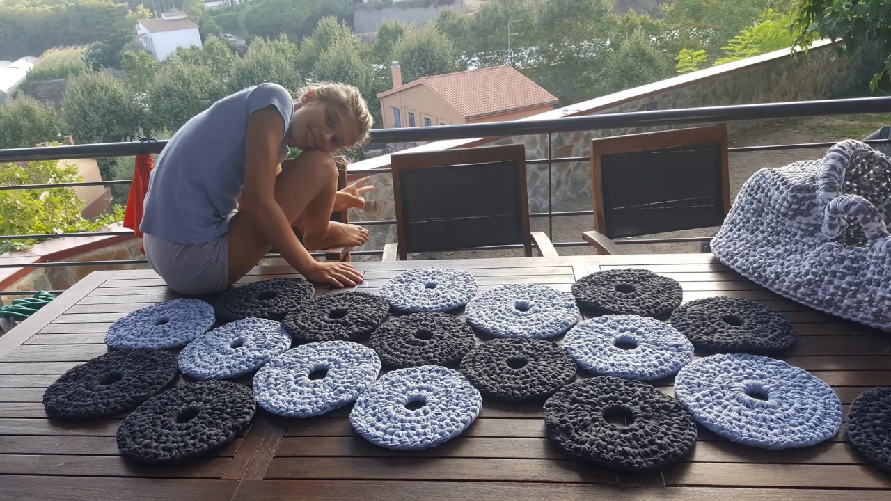 ALFOMBRA DE CÍRCULOS CON TRAPILLO CLÁSICO GEMbags