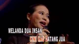 Broery Marantika -  Kharisma Cinta (Feat Dewi Yull)