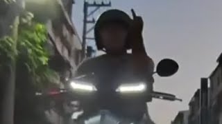 閃燈中指猴