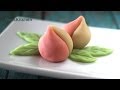 Bánh đào tiên (Japanese wagashi inspired bean paste peaches)