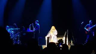 Mariah Carey - Close My Eyes (Live @ Ziggo Dome Amsterdam Caution Tour 13-06-2019)