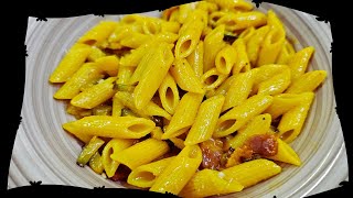La Pasta Più Veloce Del Web - Zucchine, Guanciale, Zafferano E Pecorino -