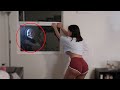 HALLOWEEN SCARE PRANK ON GIRLFRIEND!