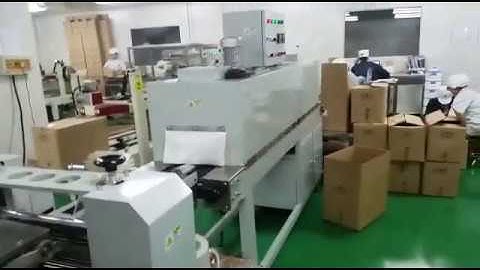 Trash bag roll shrink wrapping packaging packing machine