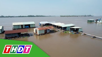 Bảo vệ cá lồng bè trên sông Tiền mùa nước nổi | THDT