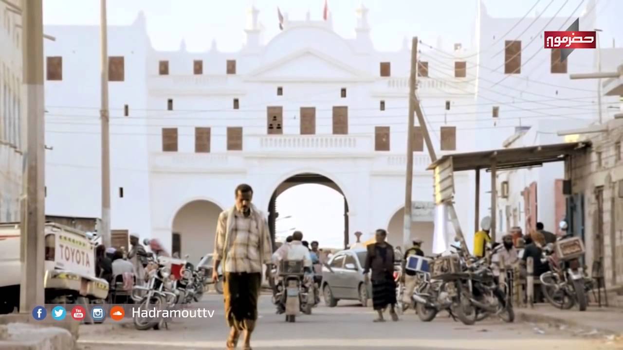 #هذه_بلدتي: لماذا سميت بهذا الإسم وجولة تفقديه في أبرز أسواقها .. مدينة الشحر