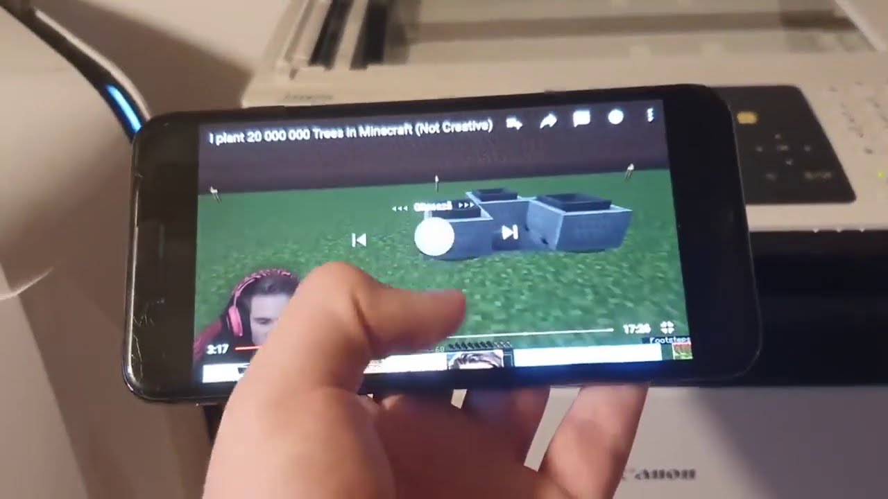 What happens if you photocopy a Phone Screen playing a video