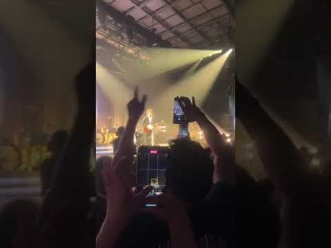 Arctic Monkeys - Fluorescent Adolescent (Live in Austria 2022)