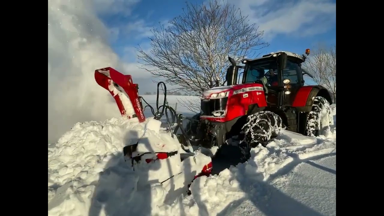 Déneigements avec une fraise par SOTRAVEER 