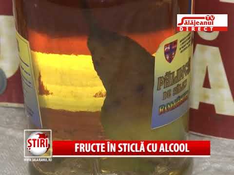 Video: De Ce Pun Un șarpe în Sticle Cu Alcool?