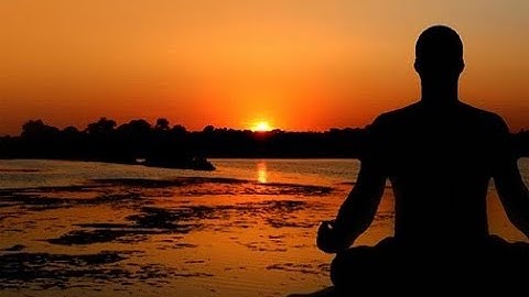 Meditation Sound of Balls Newton Cradle Loop with music