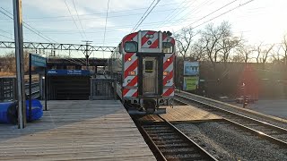 Metra Electric District Train 8521 To Blue Island At 75Th Street-Grand Crossing