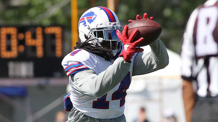 Sammy Watkins' stutter step fools Stephon Gilmore ...