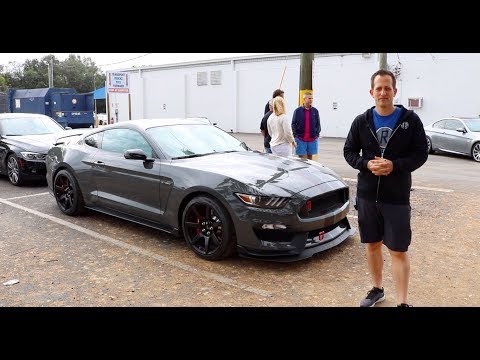 How does a Ford Shelby GTR differ from a GT? How does a Ford Shelby GTR differ from a GT?