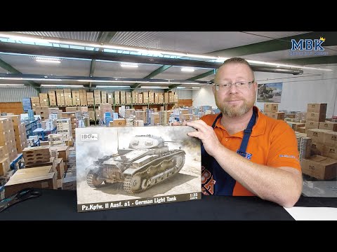 Video: IBG Models 35075 Pz.Kpfw. II Ausf. a1 německý lehký tank (1/35)