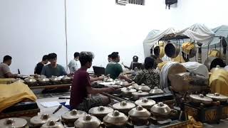 LANCARAN SLUKU-SLUKU BATHOK LARAS PELOG PATHET LIMA