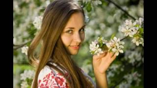 Beautiful Russian girls. Russian folk songs and music. Slavic folklore, art and paintings.