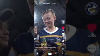 Mitchell Moses gives kid his signed jersey