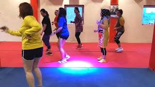 Download lagu CHA CHA OCHAY  CREW CW SENGKANG WITH ANTHY KIYA  || SENAM KREASI