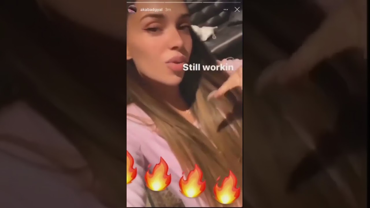 Flow 2000 - Bad Gyal (Versión Antigua)