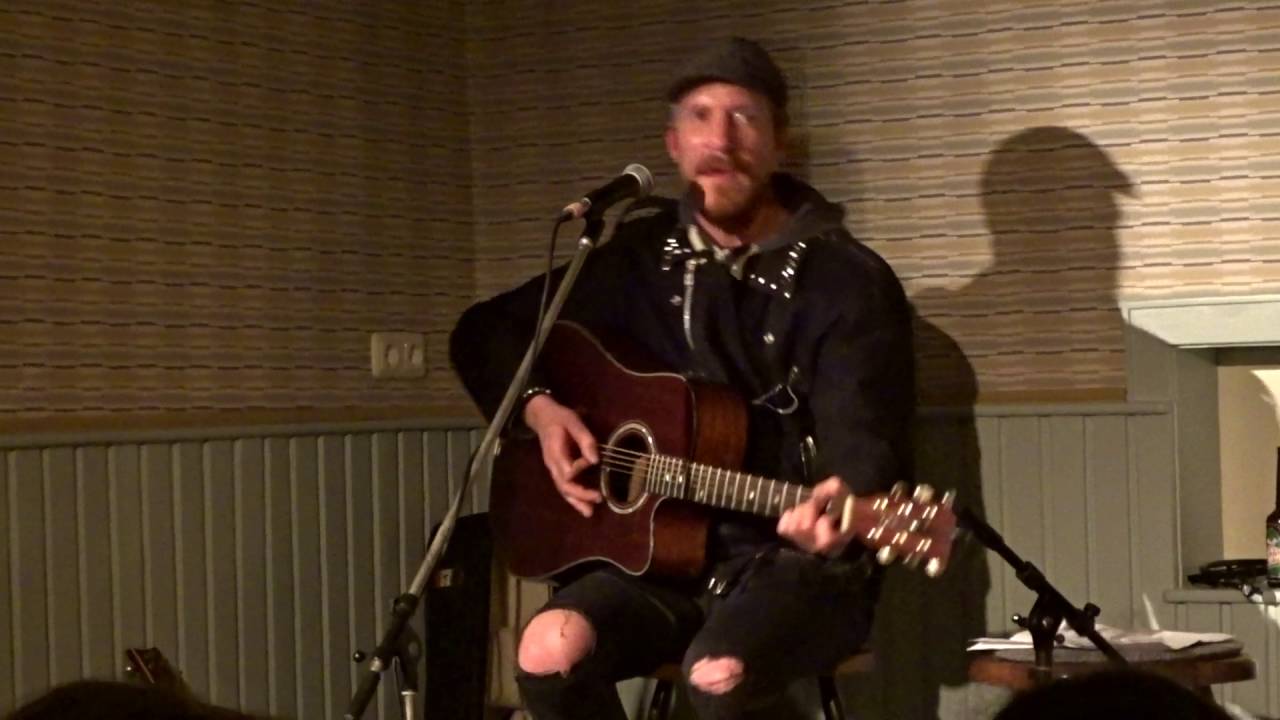 Micha Benjamin Live @Cologne Helmholtzcafé – Monsters (Musical "Home Street Home")