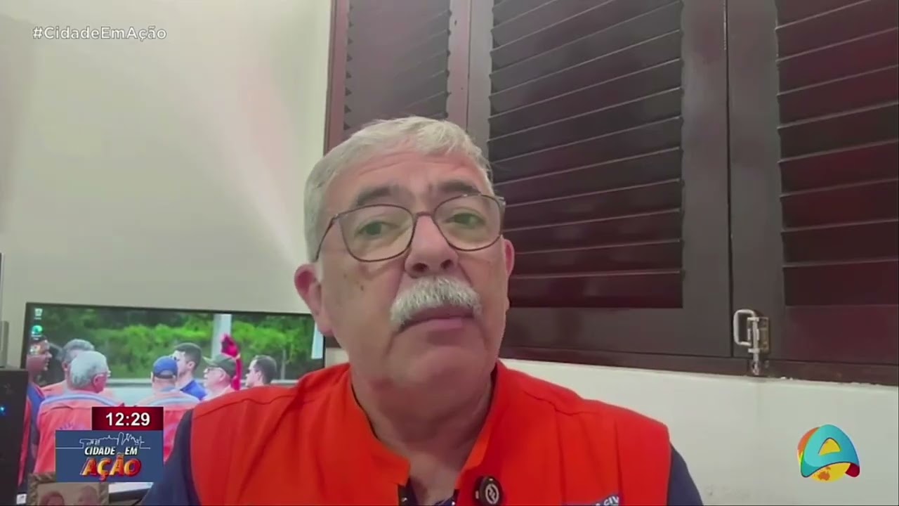 Cidade em Ação - Cratera se abre no bairro de Cruz das Armas após moradores denunciarem rachaduras