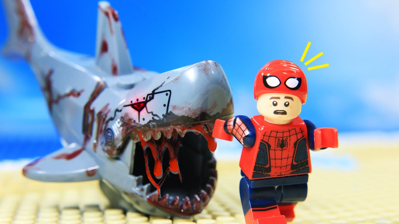 dueña Mismo Relajante SPIDER MAN was Attacked by X SHARK Zombie - YouTube