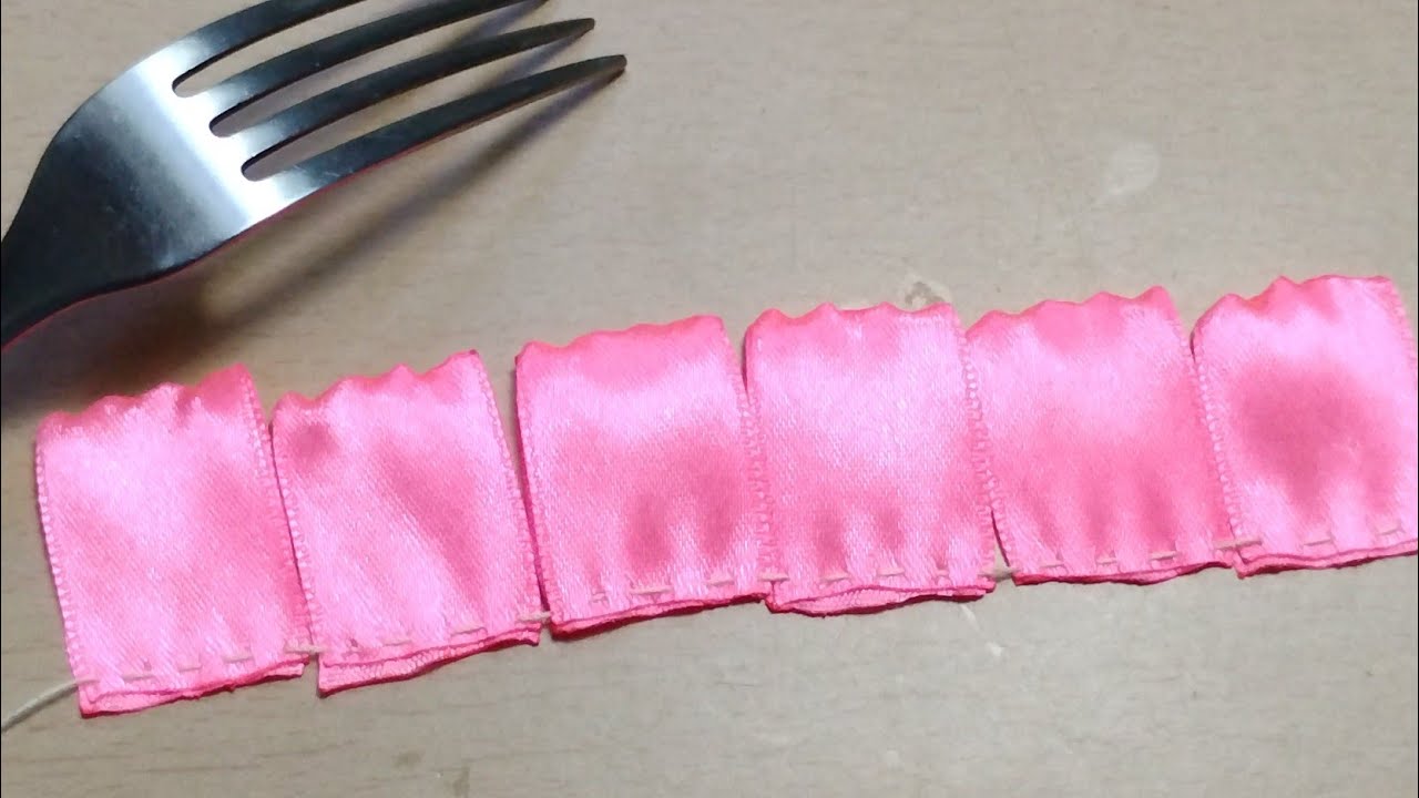 USEI GARFO PARA MODELAR A FLOR DE CETIM N5