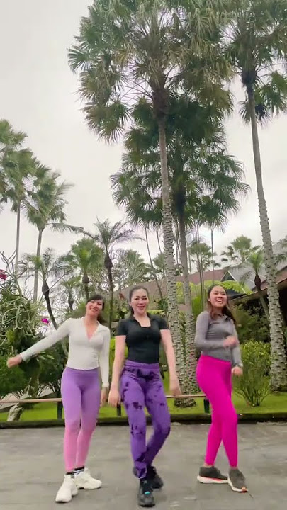 goyang geol #gemoy #aerobictermantul #senamaerobik #dangdut #kelasaerobicpemula #dance #aerobic