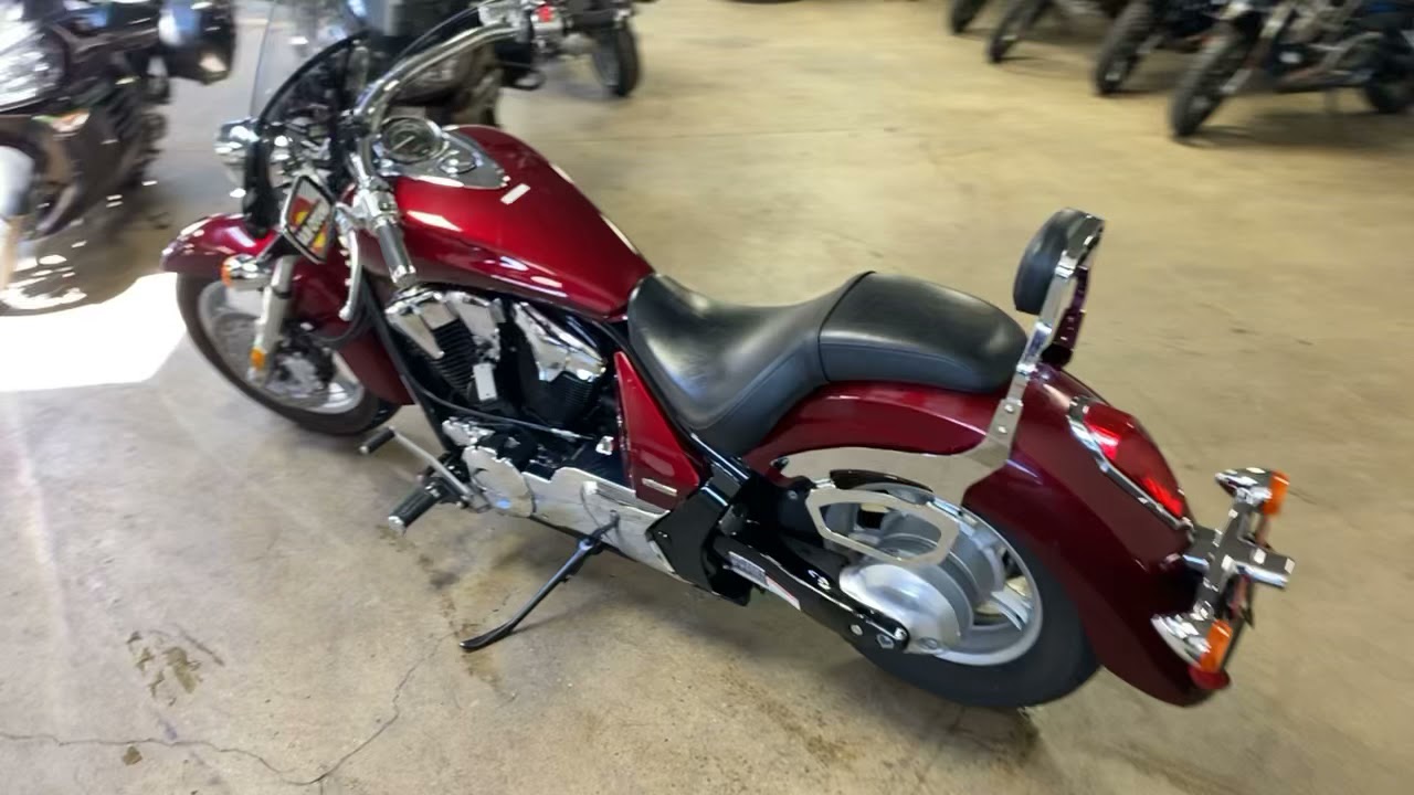 Honda vt1300 stateline