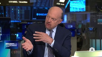 Why Jim Cramer says to hold on to gold