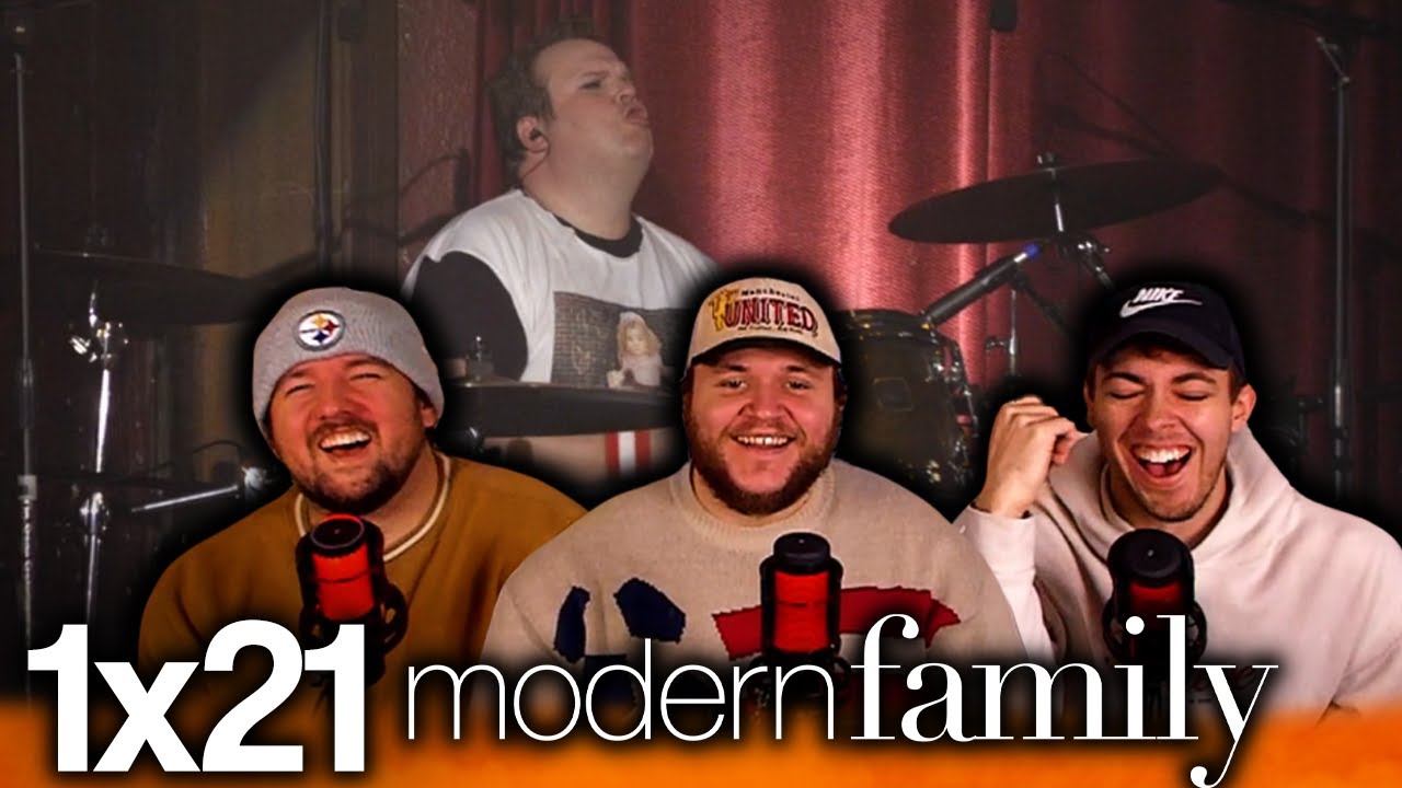 A BEAST ON THE DRUMS!!!! | Modern Family 1x21 'Travels with Scout' First Reaction!