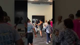 Learning how to pop, pop, pop, them fans!! Line Dance: “I Know It; (Trailride)