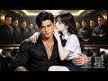殘暴冷血的黑幫九爺從不近女色,卻因為她一聲九哥情愫翻湧成浪,她的主動靠近讓他再也藏不住洶湧愛意,忍不住將她擁入懷中,從此將她寵成一輩子的小公主!#甜寵 #九爺的誘惑小玫瑰