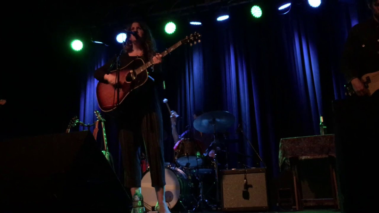 Caroline Spence - Who Are You (Cat's Cradle, 6/5/2019)