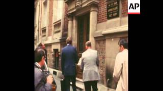 SYND 4 6 76 US VETERANS PRESENTED PETITION TO VIETNAMESE EMBASSY IN PARIS