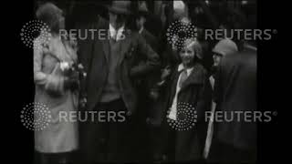 1927 ENGLAND: ARTS:  Wedding  of   playwright Sean O'Casey in London