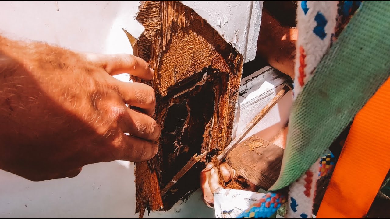 Pt.1 RIPPING INTO MY 1$ YACHT AGAIN! ROTTEN TIMBER RESTORATION -  TWO ROOKIES Try Out Boat Building!