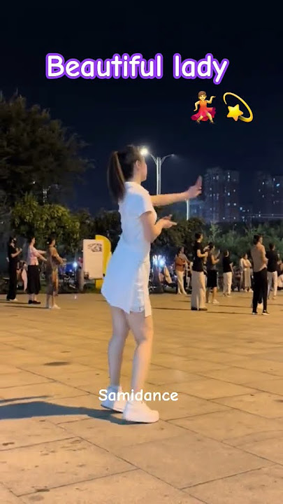 Beautiful lady #dance #happydance #trending #shorts #healthyfun