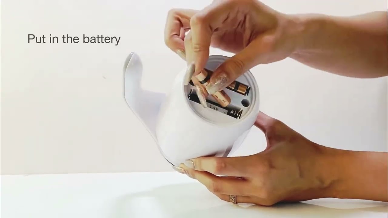 Self Stirring Magnetic Coffee Mug