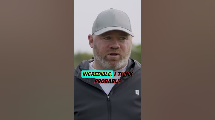 Wayne Rooney Picks Messi OVER Ronaldo and Fans Are FURIOUS! 😡🔥
