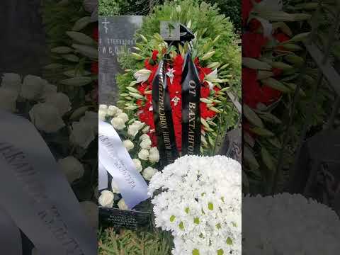 Pin by Наталья on памятник Tombstone designs, Gravestone, Ted baker icon bag