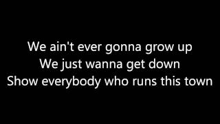 Grow Up by Cher Lloyd ft Busta Rhymes Resimi