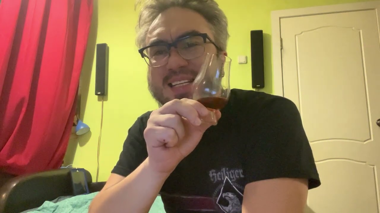 Laphroaig Sherry Oak. Любимый вискарь короля Карла.