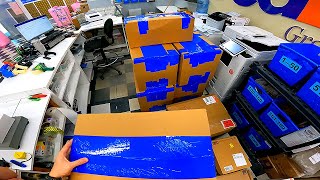 This business does not slow down | POV pack-and-ship store