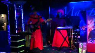 Video voorbeeld van "The Valen Band.avi"