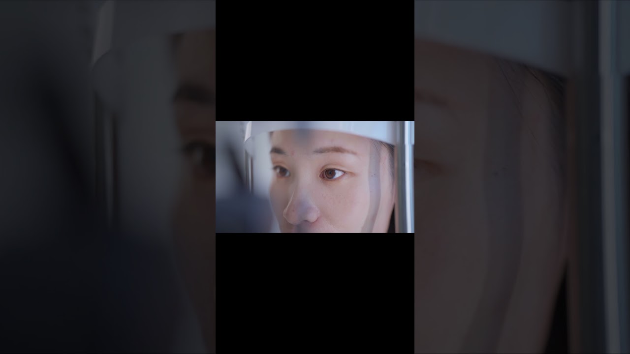 What causes diabetic retinopathy