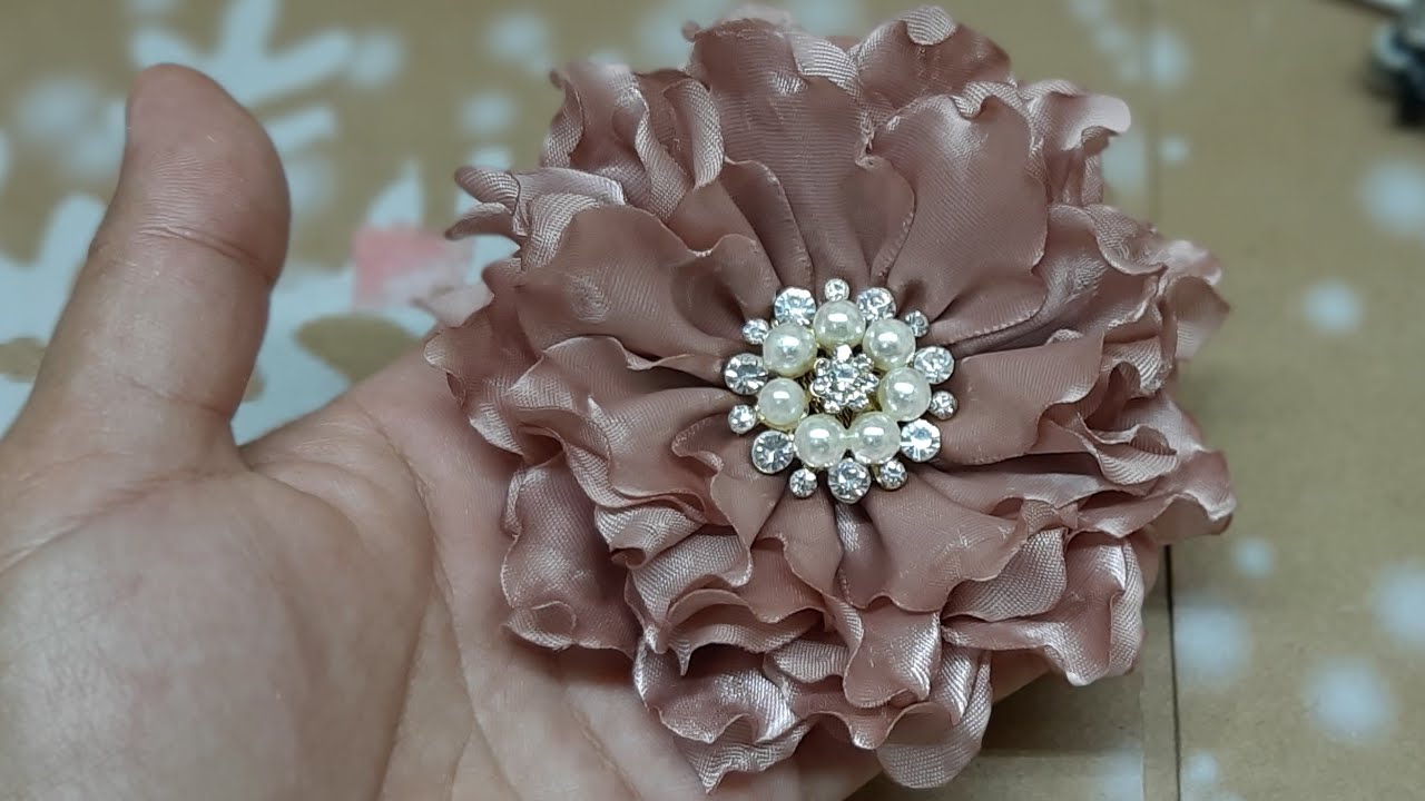 MARATÓN/FLOR DE PICOS ONDULADA/MAYRA LEÓN